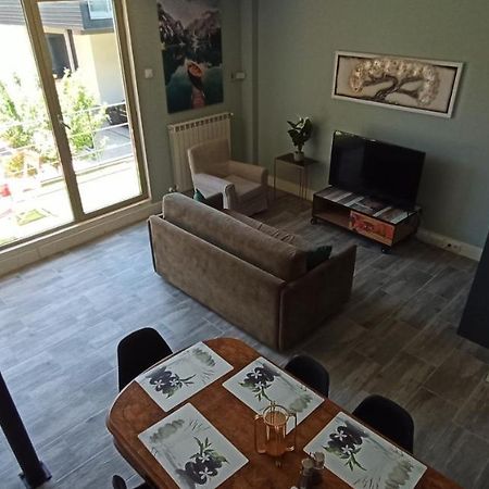 Loft 44 Camarma De Esteruelas Apartment Exterior photo